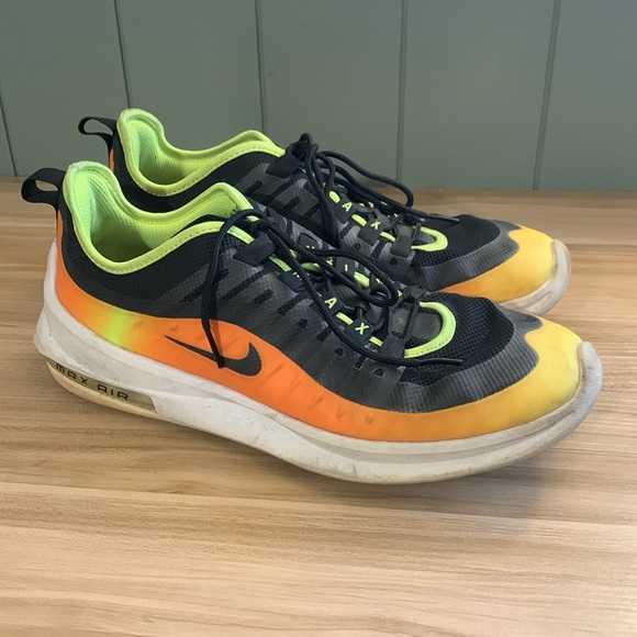 Nike AirMax Sneakers orange black and yellow - Picture 3 of 6